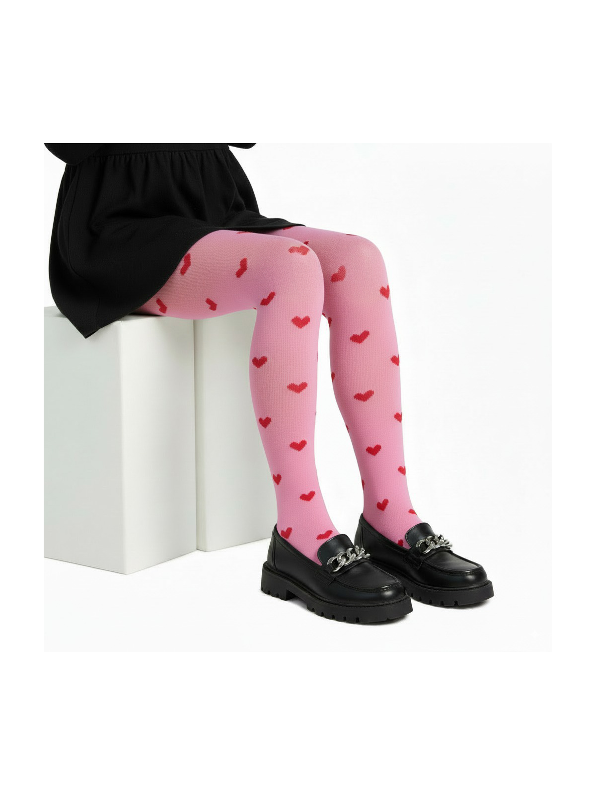 Rajstopy bawełniane różowe w czerwone serduszka tullinogi
